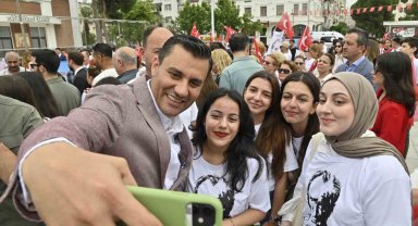 Başkan Zeyrek 19 Mayıs kutlamalarına katıldı