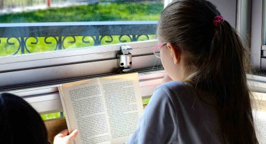 Bayraklı'da kitap bağışı kampanyası