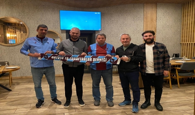 (beklesin) Artvin Trabzonspor Taraftarlar Derneği Hopa ve Kemalpaşa'da esnafı ziyaret etti