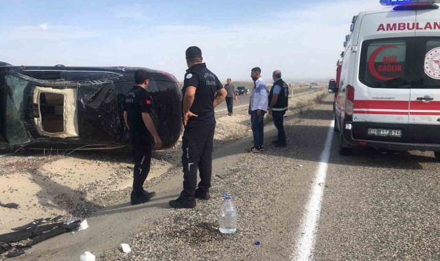 Belediye meclis üyeleri kaza yaptı: 4 yaralı