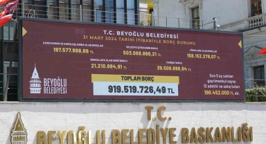 Beyoğlu Belediyesi'nin borcu dijital ekranlara yansıdı