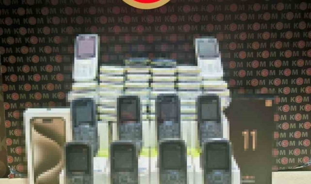 Bilecik'te 69 adet gümrük kaçağı cep telefonu ele geçirildi