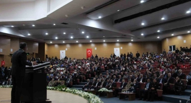 Bingöl'de deprem çalıştayı düzenlendi
