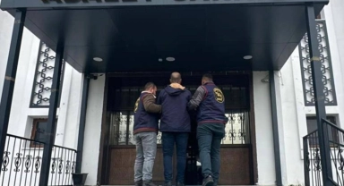 Bingöl'de JASAT dedektifleri aranan 2 şahsı yakaladı