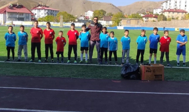 Bitlis'te spor antrenmanları farklı branşlarda devam ediyor