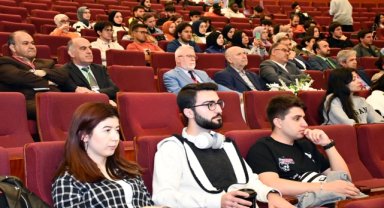 Bolu'da "1. Uluslararasaı İletişim Günleri/Dijital Dönüşüm ve Yeni Medya Sempozyumu" başladı