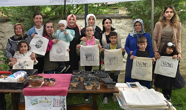 BOYABAT’TA ANNELER GÜNÜ'NDE "IHLAMUR BASKISI" ETKİNLİĞİ DÜZENLEDİ!