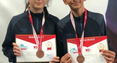 Bronz madalyayla döndüler