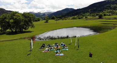 Bu göl yılda sadece 2 ay ortaya çıkıyor