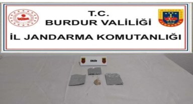 Burdur'da jandarmanın kaçakçılık ve uyuşturucu operasyonlarında 7 şüpheli tutuklandı