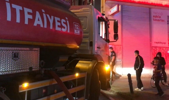 Bursa'da iş hanının çatı katında çıkan yangın korkuttu
