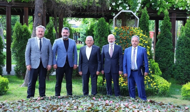 Büyükkılıç'tan başkanlarla değerlendirme toplantısı