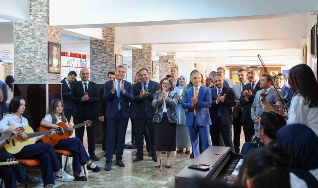 Büyükşehir LGS ve YKS'ye girecek öğrencilere deneme sınavları düzenliyor