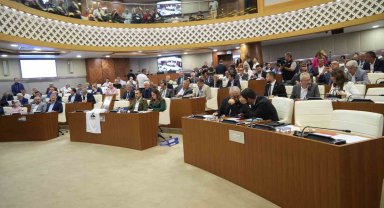 Büyükşehir'e meclisten yatırımlar için borçlanma yetkisi