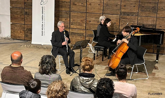 BUZHANE KONSERLERİ DEVAM EDİYOR!