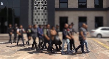 Çanakkale'de gasp olayında 3 şüpheli tutuklandı