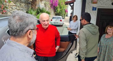 Çetin Doğan, Bodrum'daki evine geldi