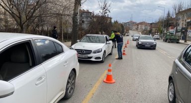 Çorum polisinin şok uygulamaları sürüyor