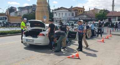 Çorum polisinin şok uygulamaları sürüyor