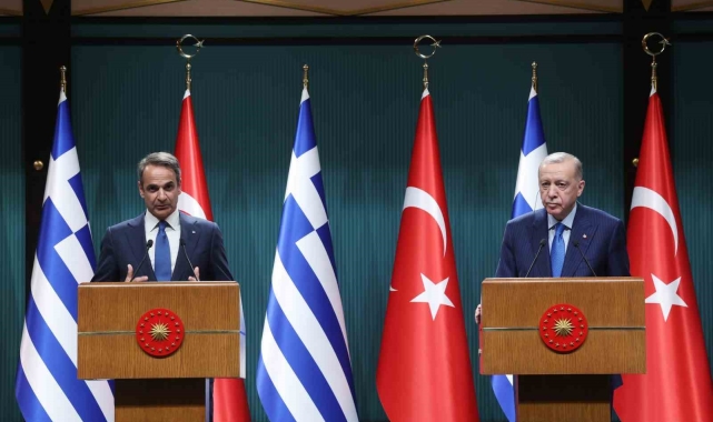 Cumhurbaşkanı Erdoğan: "Yunanistan'la aramızda çözülemeyecek büyüklükte bir sorun yok"