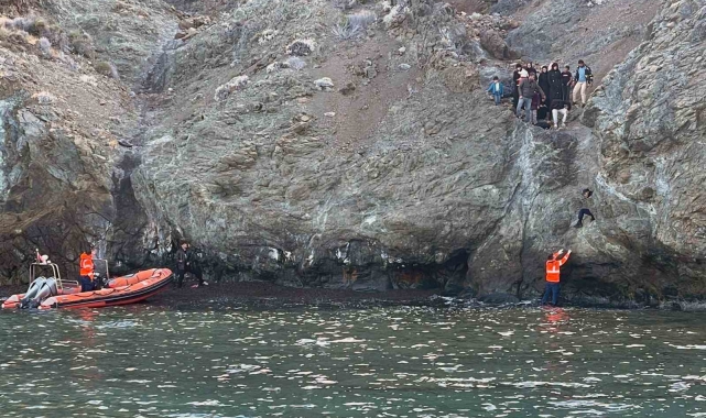Datça'da karada 7 düzensiz göçmen yakalandı