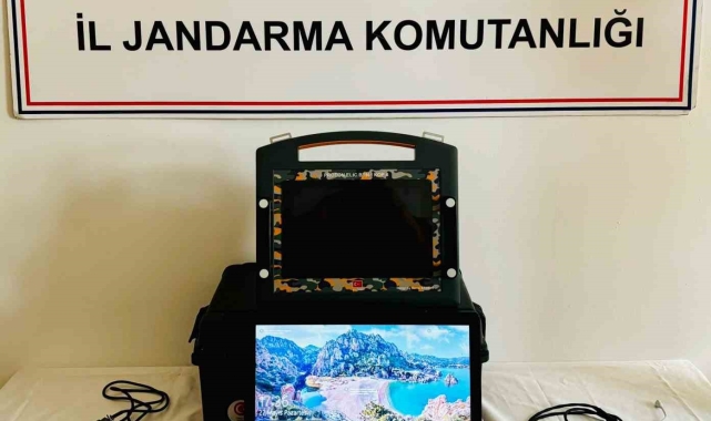 Define avcılarına suçüstü