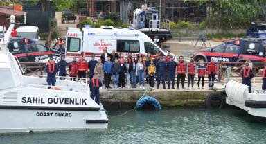 Denizden tıbbi tahliye eğitimi ve tatbikatı gerçekleştirildi