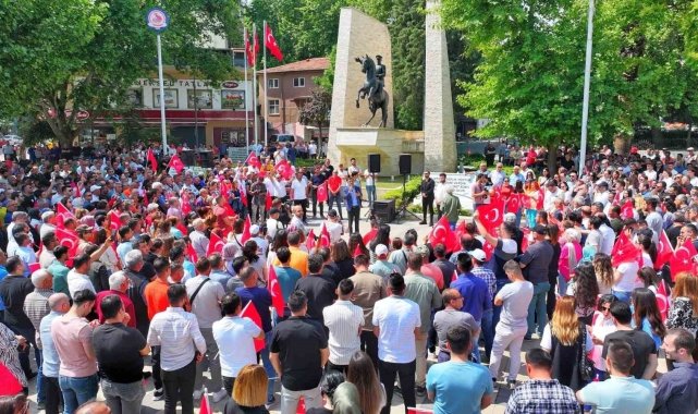 Denizli Büyükşehirde 1 Mayıs Coşkusu