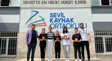 Denizli Sevil Kaynak Ortaoku'lundan dört Türkiye birincisi
