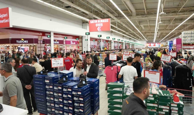 Dev marketler zinciri Anadolu'ya açıldı