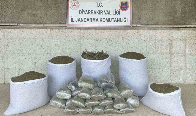 Diyarbakır'da 173 kilo esrar ele geçirildi