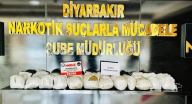 Diyarbakır'da gözaltına alınan 587 şüpheliden 44'ü tutuklandı