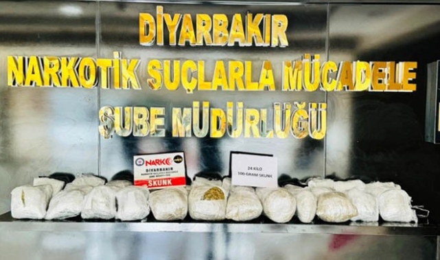 Diyarbakır'da gözaltına alınan 587 şüpheliden 44'ü tutuklandı