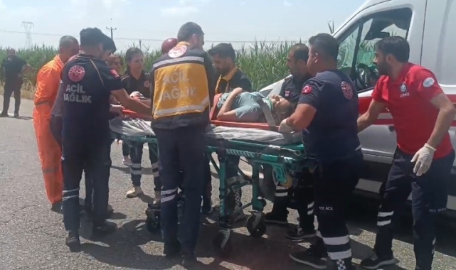 Diyarbakır'da minibüs ile otomobil çarpıştı: 4 yaralı