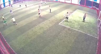 Diz çöküp yerlere yattı, yediği golü böyle anlattı: "Yılın en iyi yenilen golüydü"