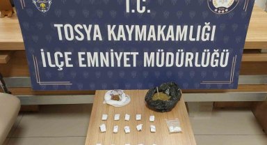 Durdurulan araçtan uyuşturucu çıktı: 1 tutuklama