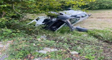 Düzce'de devrilen otomobildeki 3 kişi yaralandı