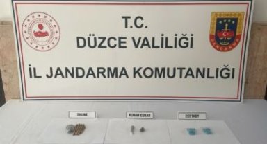 Düzce'de uyuşturucu operasyonlarında 22 kişi yakalandı