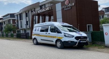 Düzce'de yatağında ölü bulunan 13 yaşındaki çocuğun cenazesi toprağa verildi