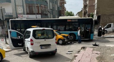 Elazığ'da trafik kazası: 1 yaralı