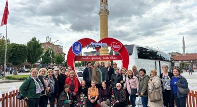 Emekli vali ve bürokrat eşleri Çorum'u gezdi