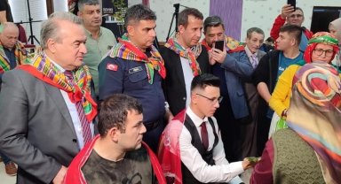 En anlamlı asker kınası Bozüyük'te yakıldı