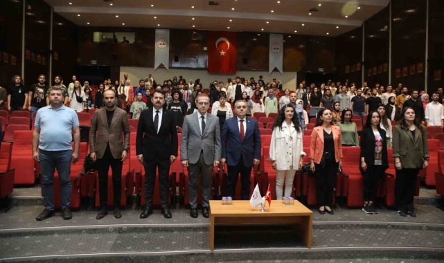 ERÜ'de 'ERÜSMÜS+ Kültür Buluşması' Düzenlendi
