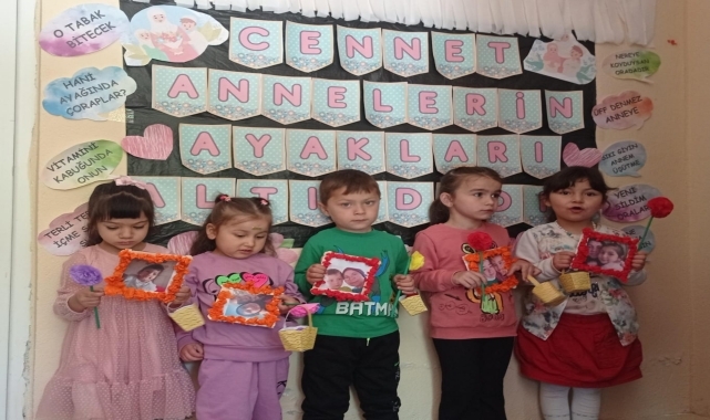 Espiye'de Anneler Günü kutlandı
