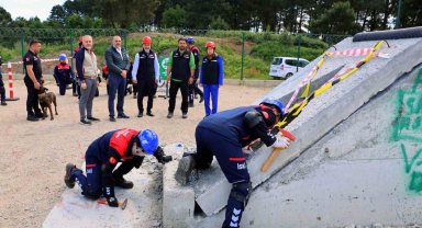 Eyüpsultan Belediyesi'nden arama kurtarma eğitimi