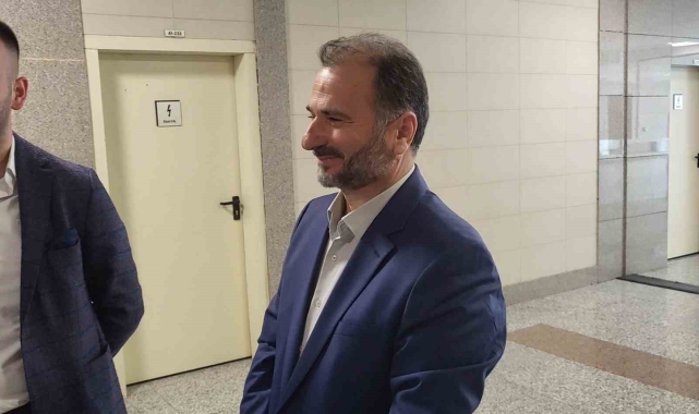 Fatih Camii'nde imama saldıran sanığın yargılanmasına başlandı