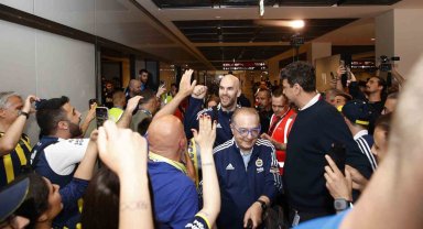 Fenerbahçe, Berlin'de coşkuyla karşılandı