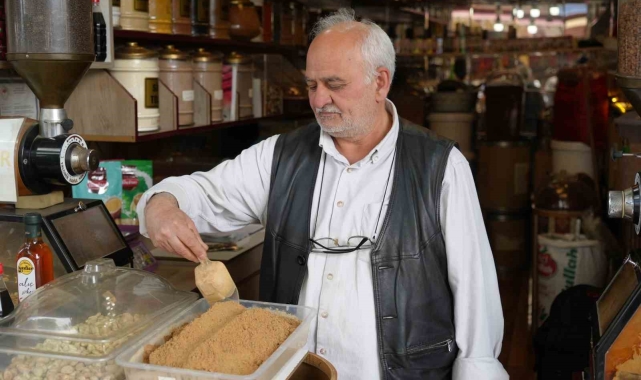 Gazianteplilerin vazgeçilmezi: Kahvaltılık zahter