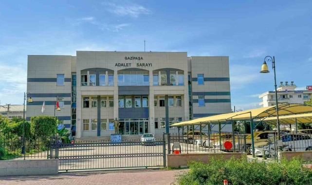 Gazipaşa'da rüşvet operasyonu: 2 gözaltı