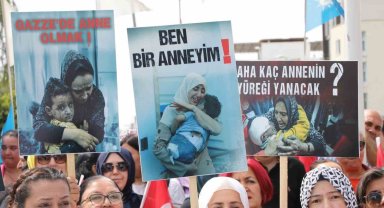 Gazzeli annelere destek için toplandılar